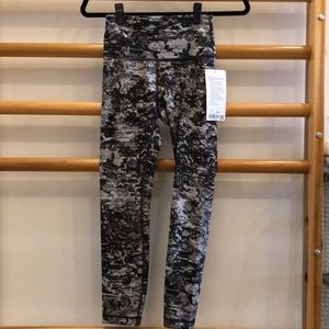 Lululemon Wunder Under Legging